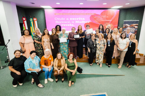 Sarau Literário – “Onde a escrita floresce, a Mulher se revela”