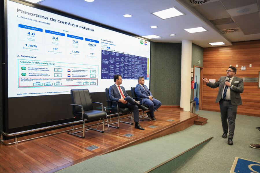 O evento aconteceu no Plenarinho da Assembleia Legislativa.