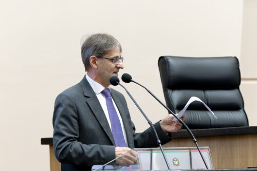 Lei que inclui professores da educação infantil no magistério pauta manifestações na Alesc