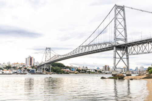 Ponte Hercílio Luz chega ao centenário como ícone de Santa Catarina