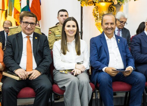 Junior Cardoso e governador Jorginho Mello participam da abertura do Congresso dos Gideões  