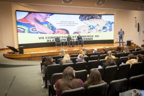 Congresso Catarinense de Aleitamento Materno abre 112 vagas extras para evento que ocorre nesta quarta-feira, na Alesc