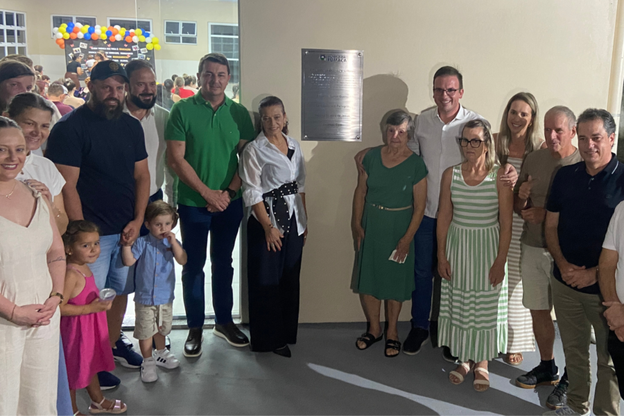 Minotto participa de inauguração de escola em Morro da Fumaça