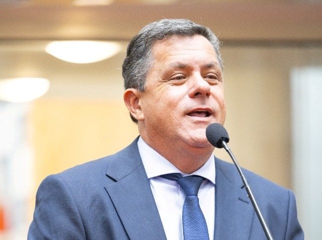 Foto : Deputado Ivan Naatz (PL): formação cidadã.