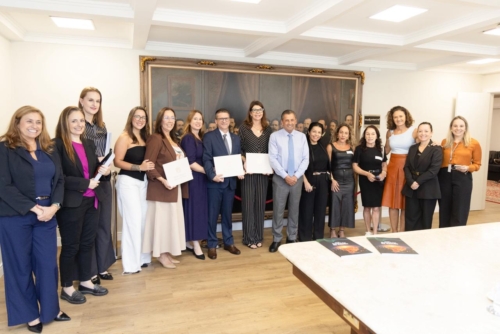 Alesc homenageia FCDL-SC por incentivo ao empreendedorismo feminino