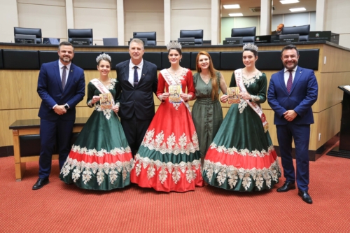 Sessão Ordinária em Suspensão – 7ª Expo em Abdon Batista