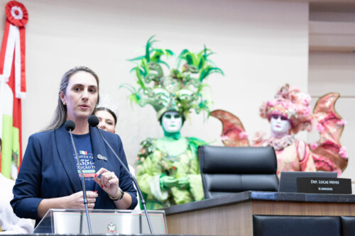 Festa da Gastronomia Típica Italiana e Carnevale di Venezia ganham destaque na tribuna da Alesc