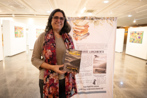 Lançamento do livro: “Legado de uma Bruxa – Desfecho” – escritora Adriana Martins Tijs