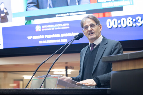 Bets tornam-se principal meio de endividamento das famílias, alerta Saretta