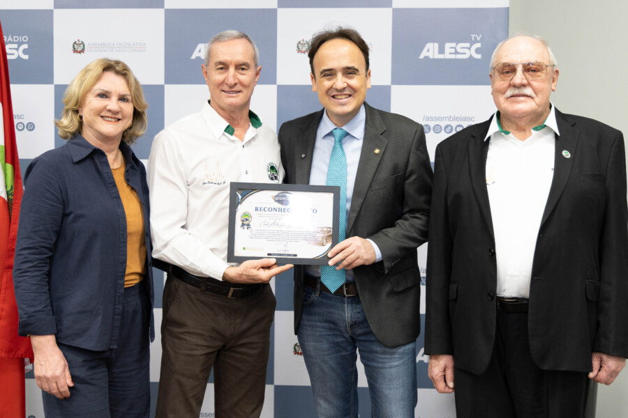 Moções de Aplauso – Deputado Carlos Humberto