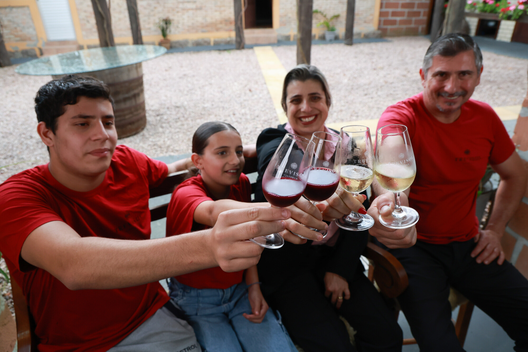 Família Trevisol, administradores da Vinícola Trevisol.